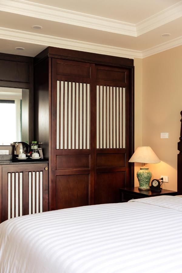Hanoi Golden Lotus Aman Hotel Экстерьер фото